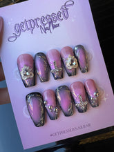 Load image into Gallery viewer, PURPLE AT HEART