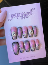 Load image into Gallery viewer, PURPLE AT HEART