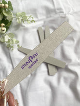 Load image into Gallery viewer, Nail File 100/180 grit - GetPressed.NailBar