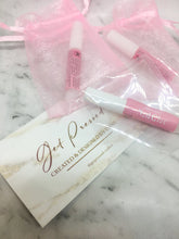 Load image into Gallery viewer, Nail Glue - GetPressed.NailBar