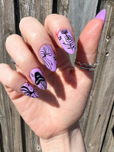 Load image into Gallery viewer, The abstract witch - GetPressed.NailBar