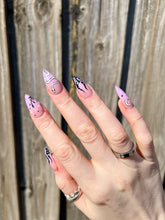 Load image into Gallery viewer, Fiery witch - GetPressed.NailBar
